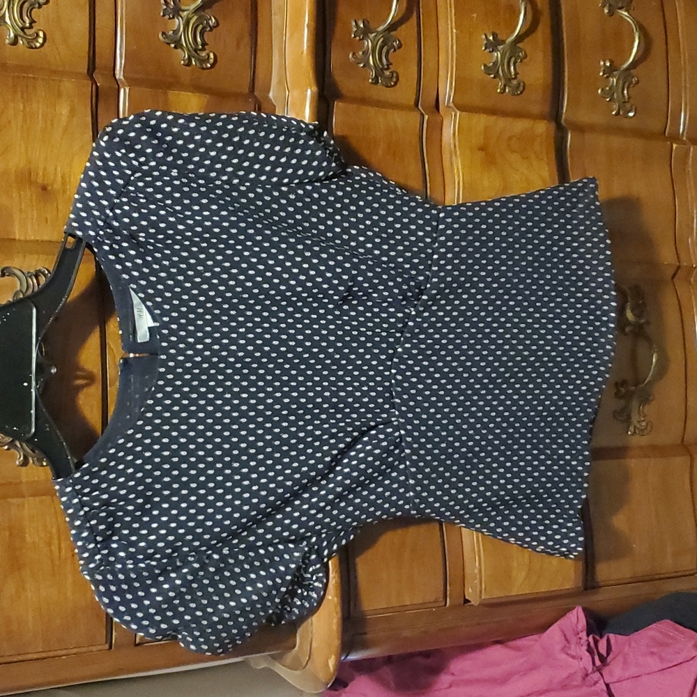 H&M size 2 blue top